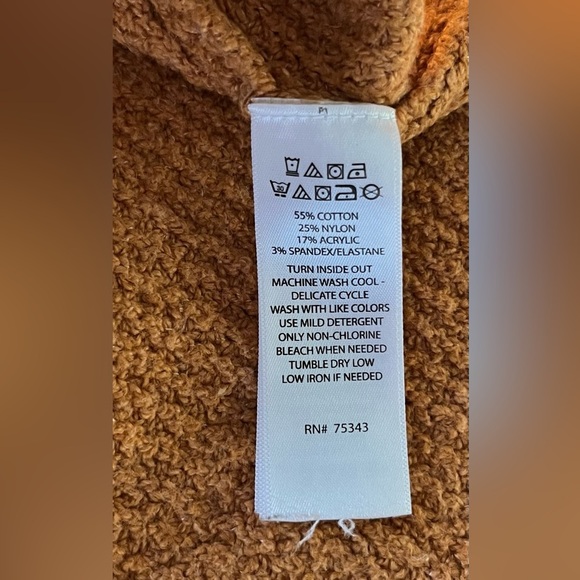 Women’s Burnt Orange Ruby Moon V Neck Pullover Long Sleeve Knit Sweater Small - Picture 5 of 5